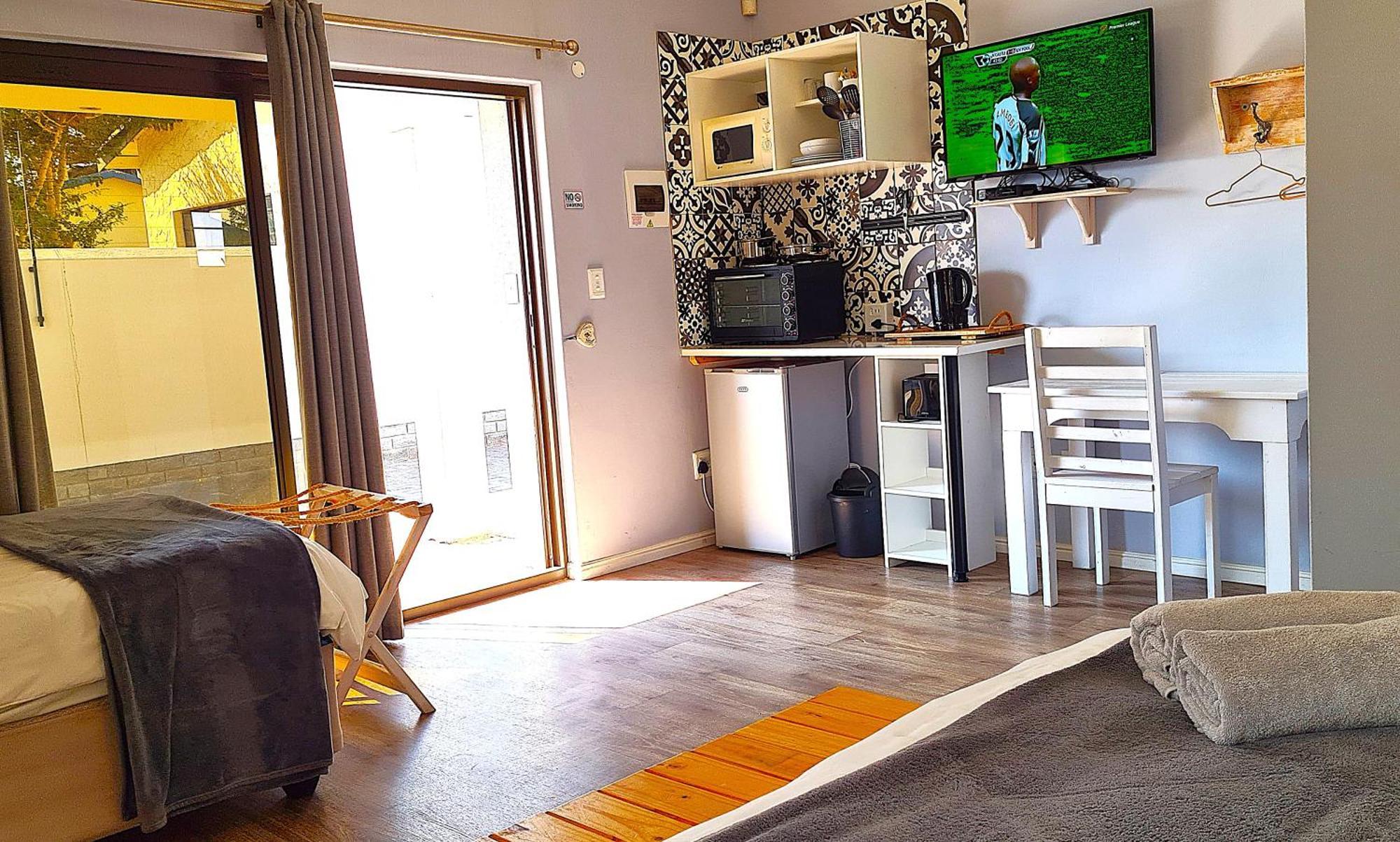 Tiende Laan Bed & Breakfast And Self-Catering Walvis Bay Exterior photo